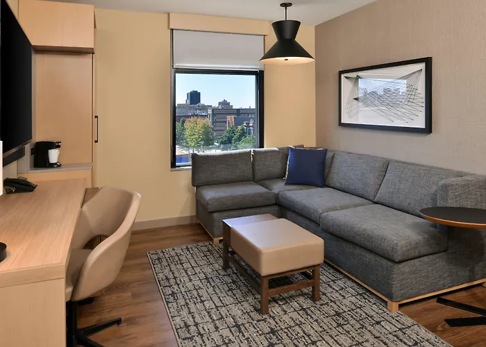 Hyatt Place Wicker Park Hotel 3*