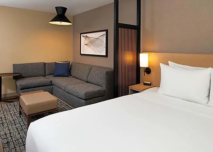 Hyatt Place Wicker Park Hotel